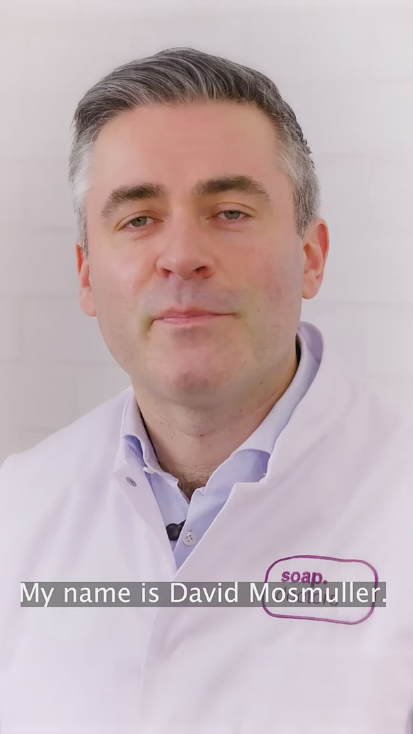 Huidexpert David vertelt over het actieve ingrediënt hyaluronzuur van Prescription Skincare